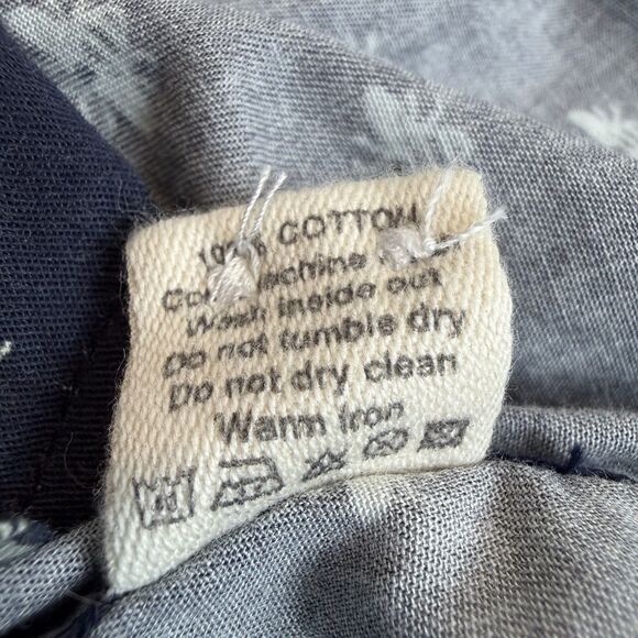 Far Afield Button Up Shirt Navy Blue Bumblebee Print Long Sleeve Men’s Small - Picture 9 of 9